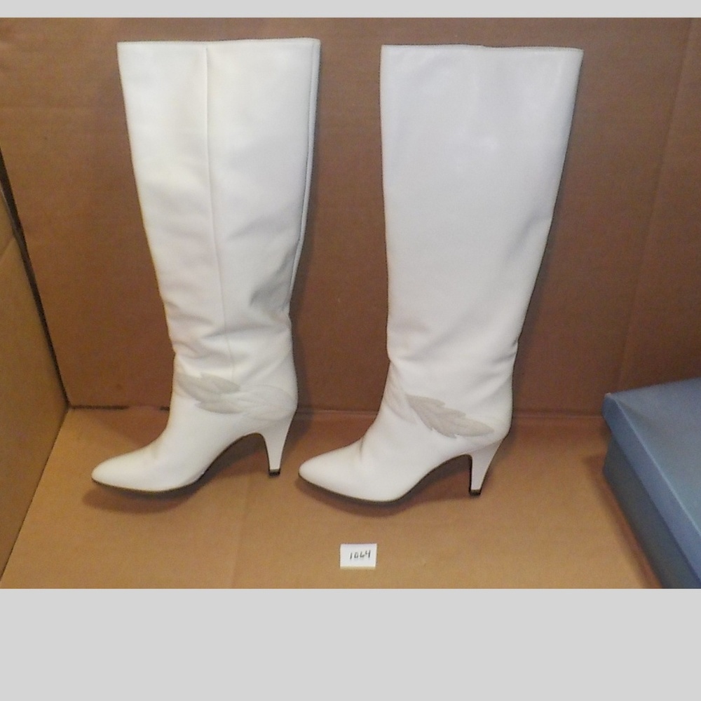 Gloria Vanderbilt Knee High Heel Boots New In Box